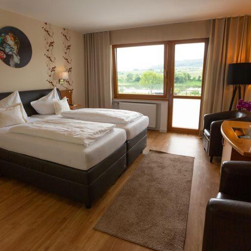 Hotel Zehnthof Ürzig Екстериор снимка