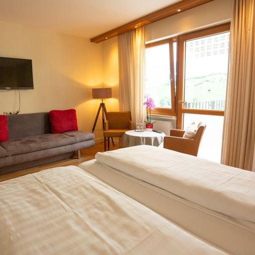 Hotel Zehnthof Ürzig Екстериор снимка