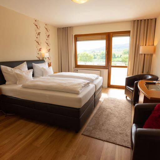 Hotel Zehnthof Ürzig Екстериор снимка