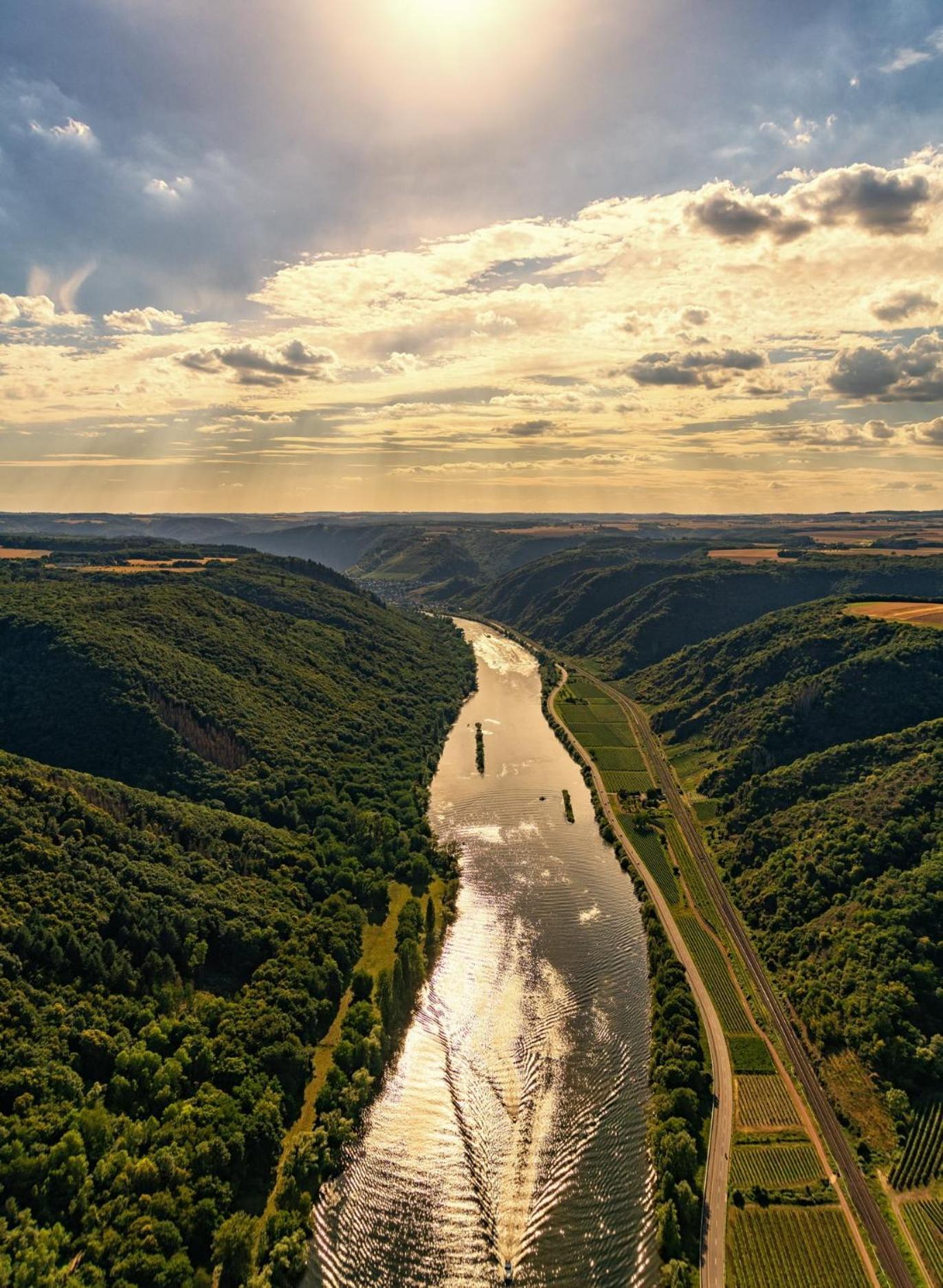 Hotel Zehnthof Ürzig Екстериор снимка