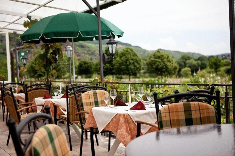 Hotel Zehnthof Ürzig Екстериор снимка